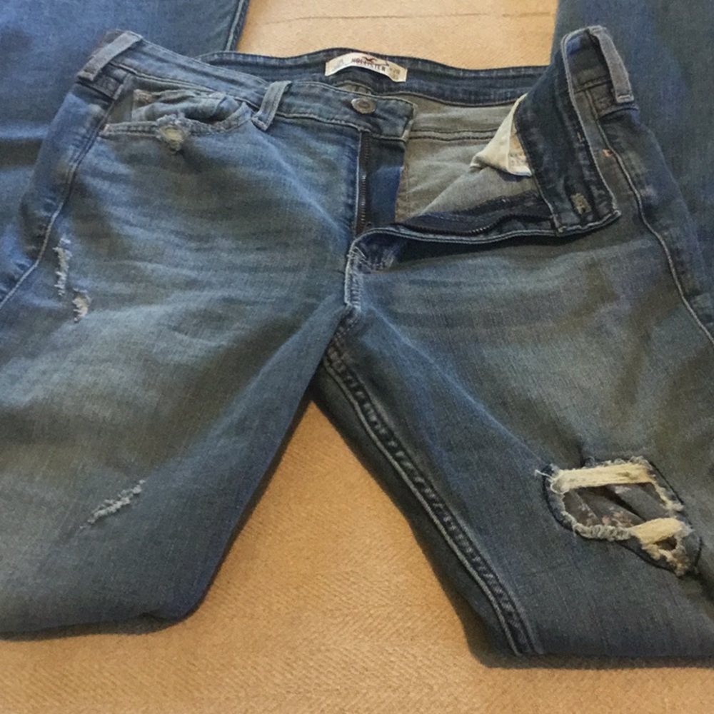 Hollister California 1922 Trading Company jeans